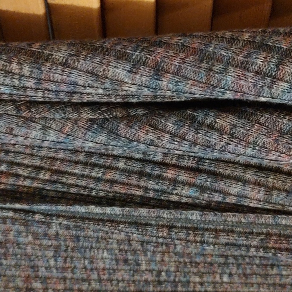 Sweater jacket - Picture 3 of 3